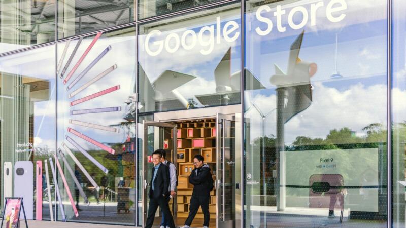 Trending Now: Google Photos uses AI to make the iconic closet from ‘Clueless’ a reality