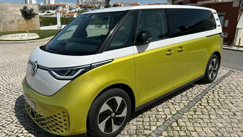 Volkswagen becomes Rivian’s top shareholder, displacing Amazon