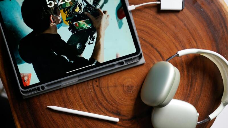 Best iPad Accessories (2026): Keyboards, Cases, Styli