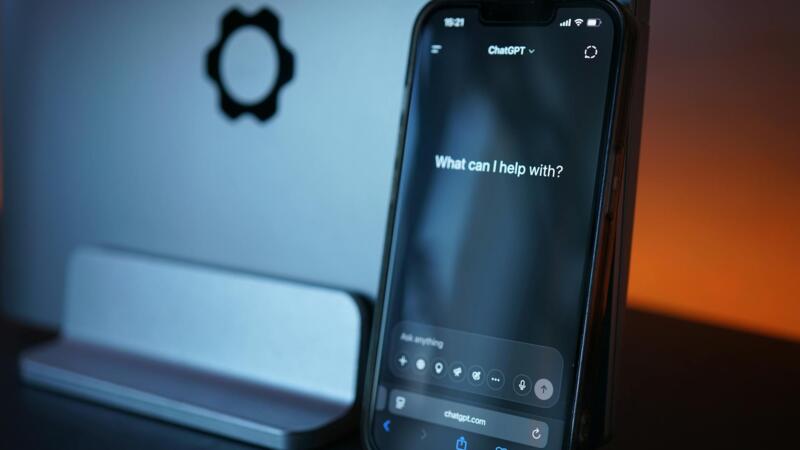 Hey Siri, here’s what I actually want from AI
