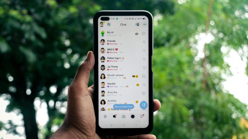 Snapchat limits users under 16 to sharing Spotlights with friends
