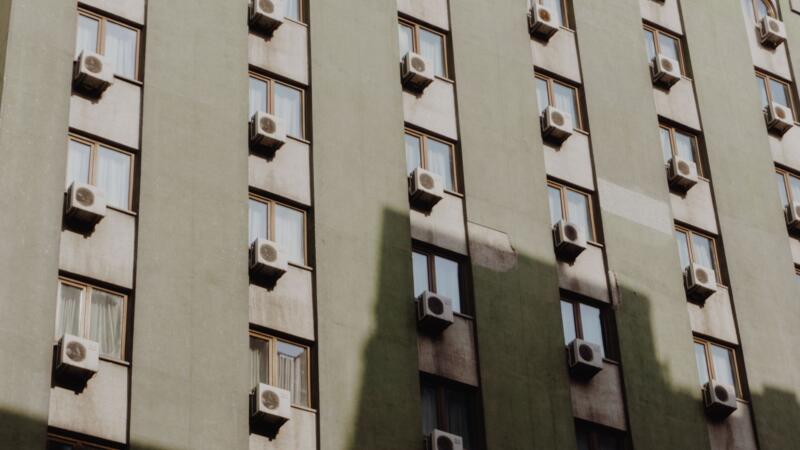 Best Window Air Conditioners of 2026: Midea, Zafro, GE