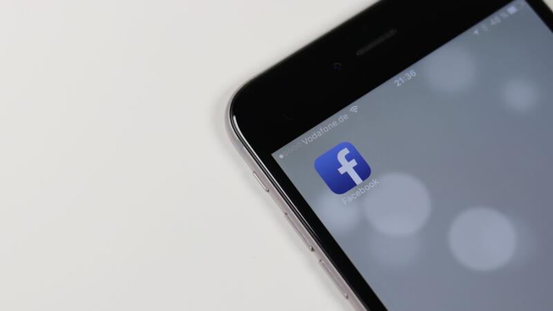 Facebook launches a dedicated Marketplace app for sellers, adds a free verification system
