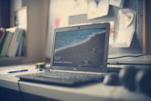 Dell 14S Review: Higher Price, Better Quality